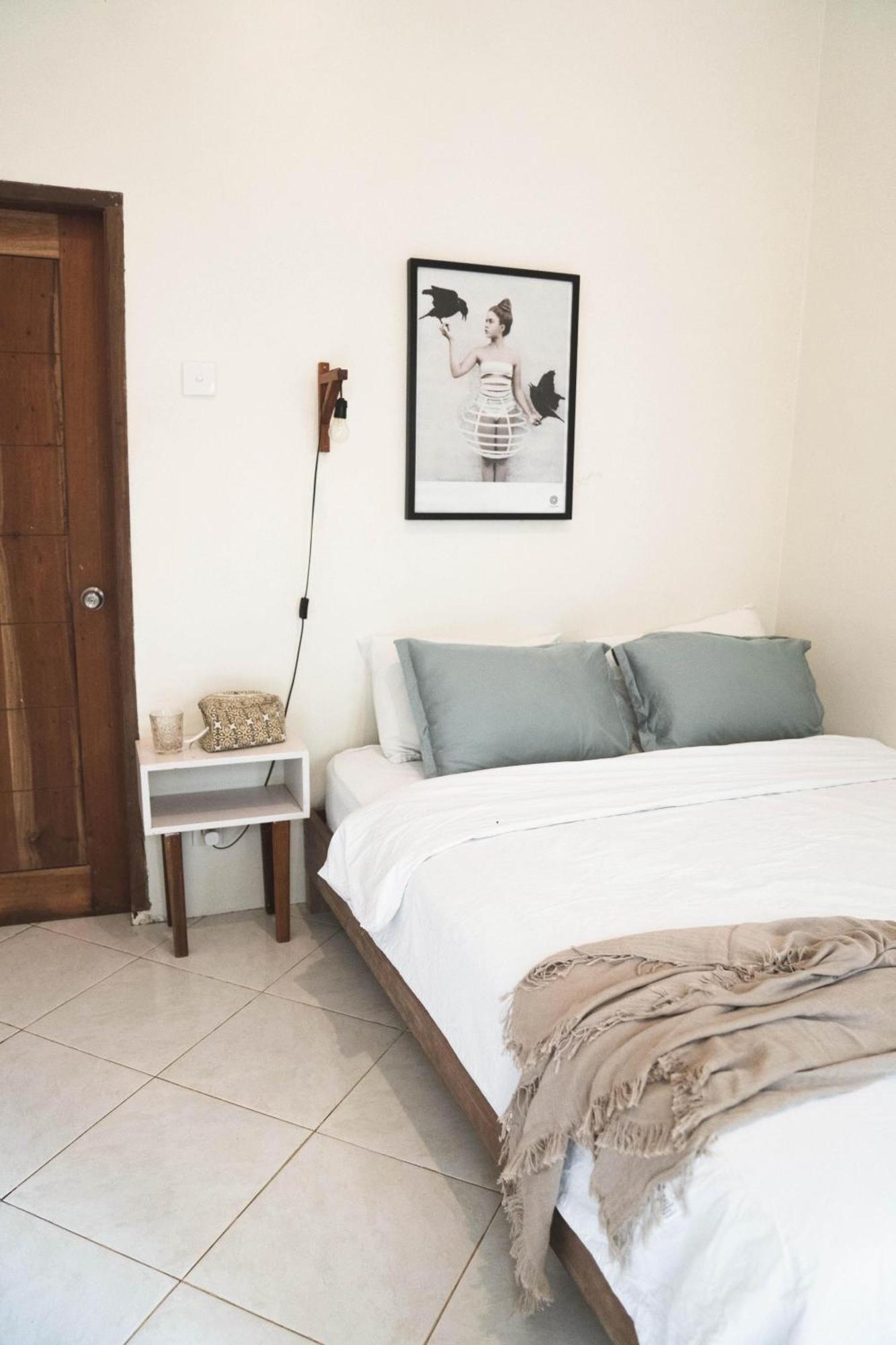 Nalua Surf Boutique Hotel Kuta  Buitenkant foto